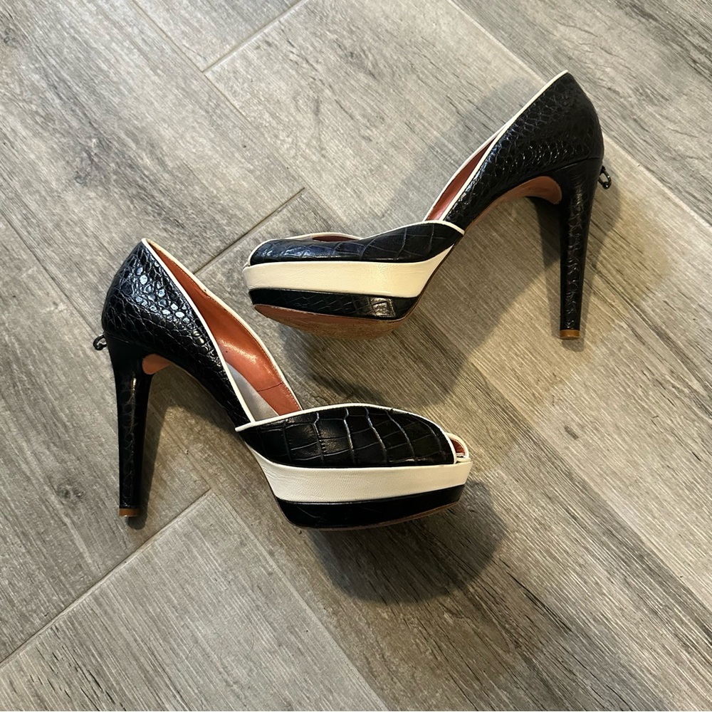 Guillaume Hinfray Made In Italy Purple Black Pump Heels Quiet Luxury Size 38.5